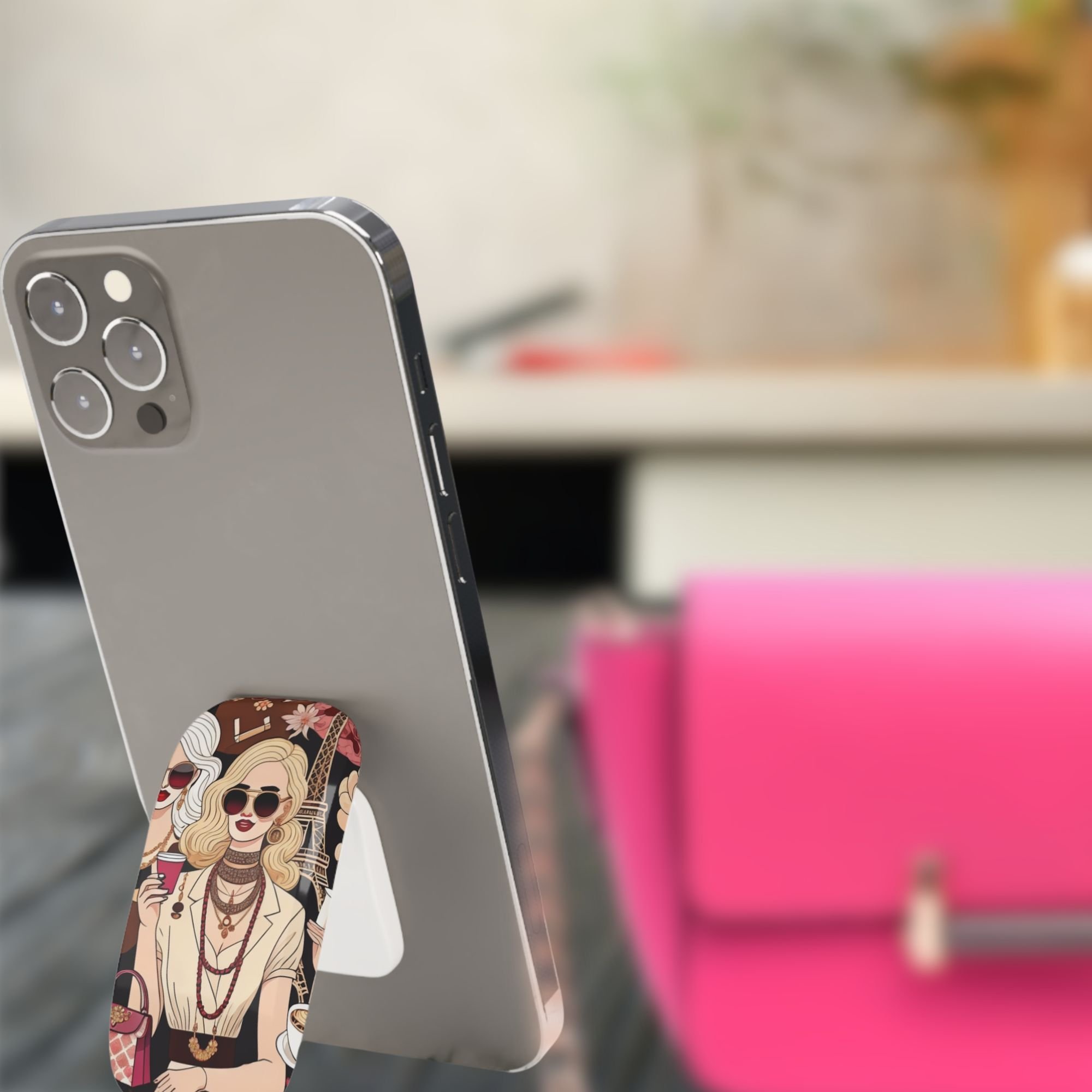 Fashionista_Phone_Grip_Styled.jpg